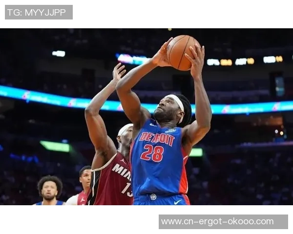 活塞138-135险胜热火完结连败，坎宁安29+8，维金斯空砍31分